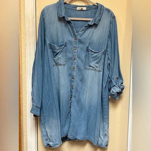Side Stitch Tops - New Side Stitch Light Blue Denim Look Top